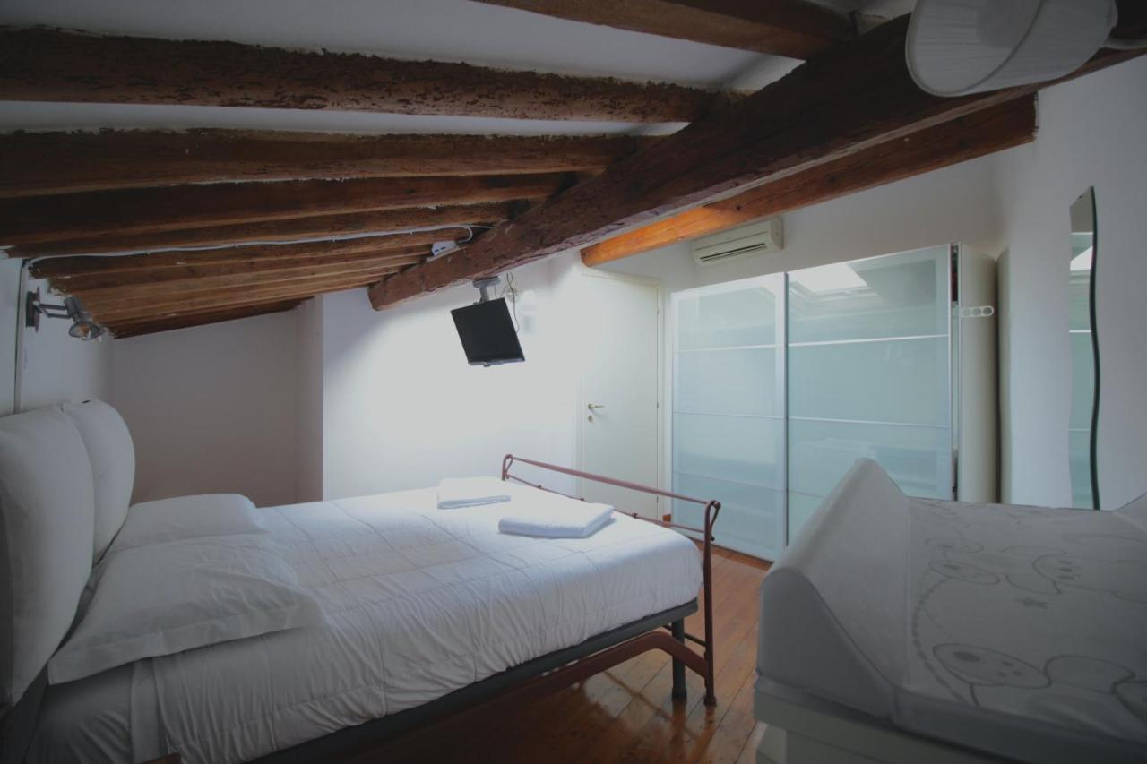 Kia Orana Guesthouse Livorno Esterno foto