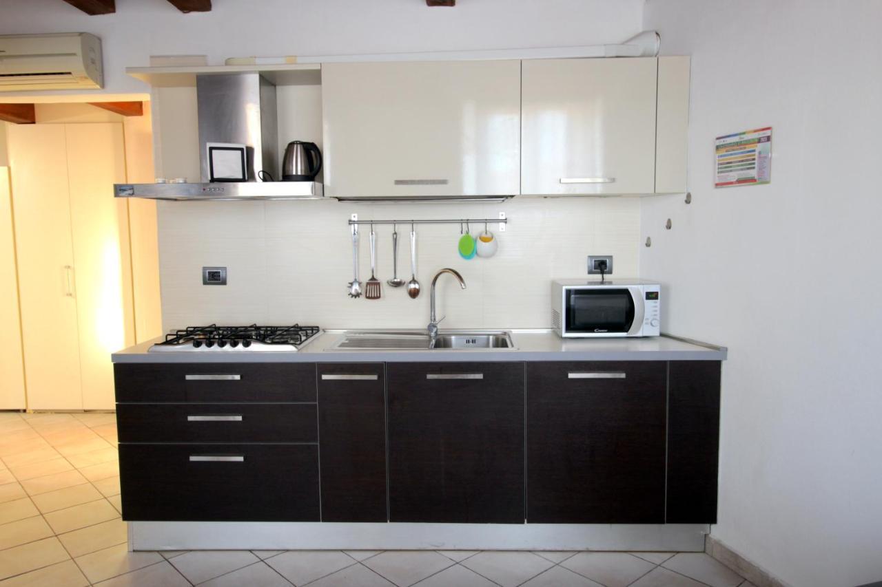 Kia Orana Guesthouse Livorno Esterno foto